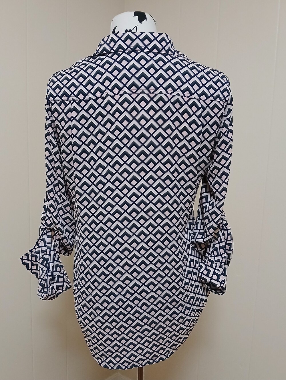 LOFT Geometric Button-Down Blouse - Picture 7 of 9